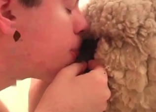 Exploring animal’s tasty anal hole