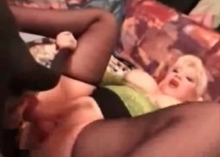 Dog fucking this hairy cunt