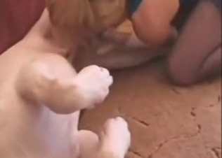 Dog’s cock being sucked real good