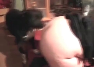 Dog fucking a tight, juicy snatch